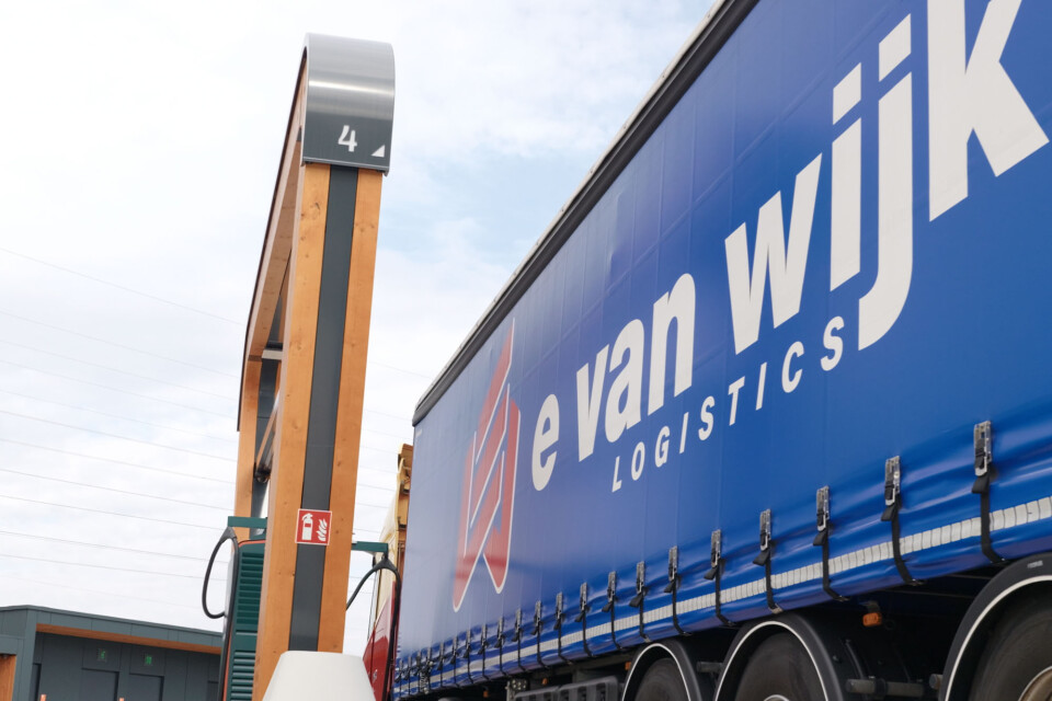 QRS   EV Truck   Tegel1
