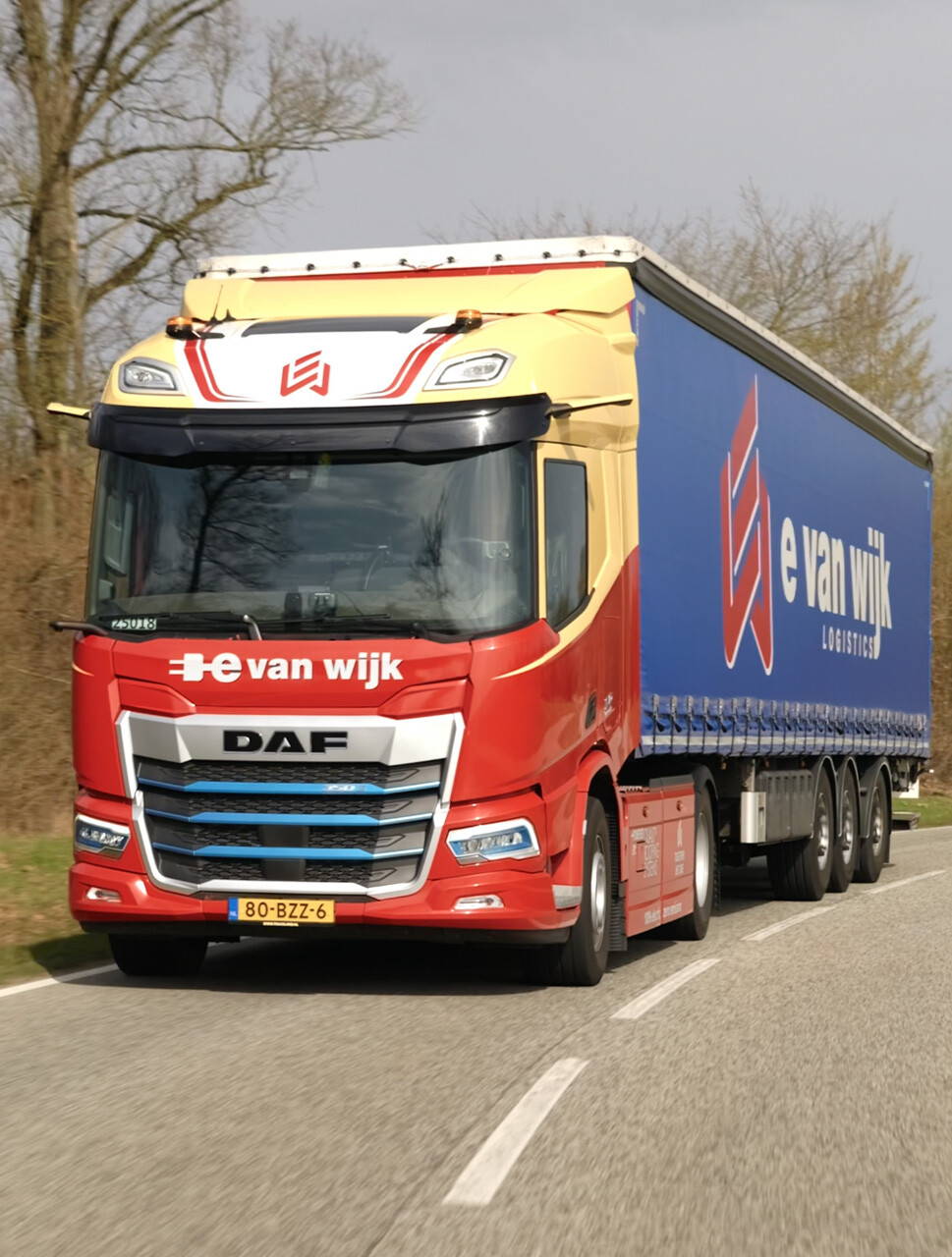 QRS   EV Truck   Tegel5