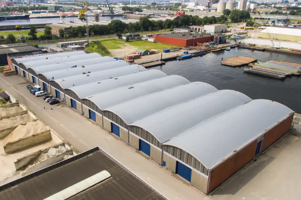 QRS   Projecten   Azie Pier 1